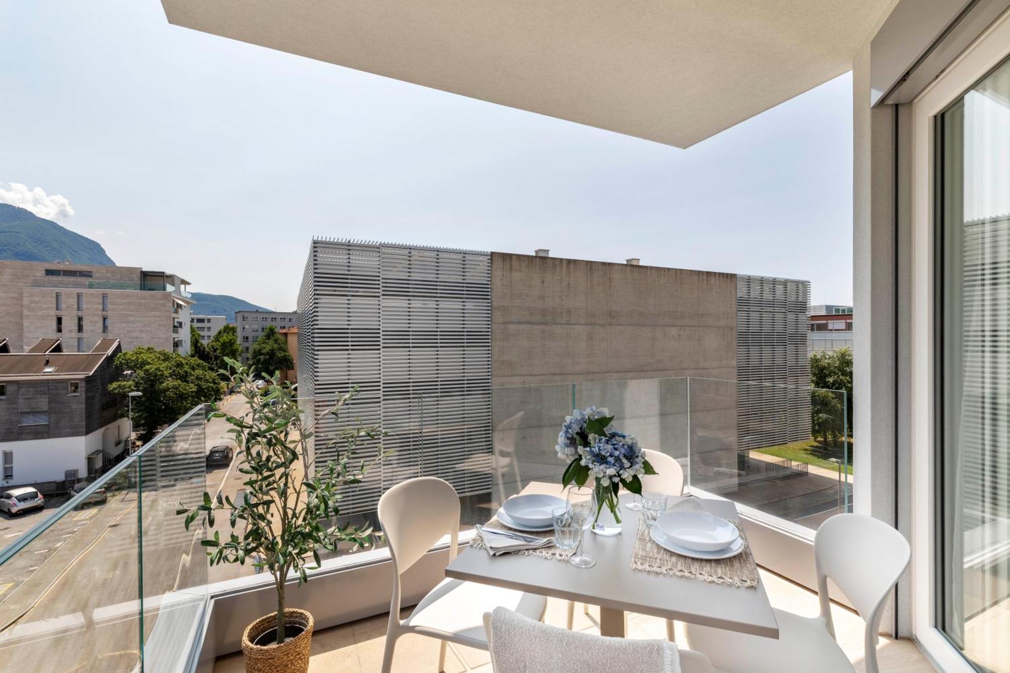 Regalia Suites - Free Parking Lugano Eksteriør bilde